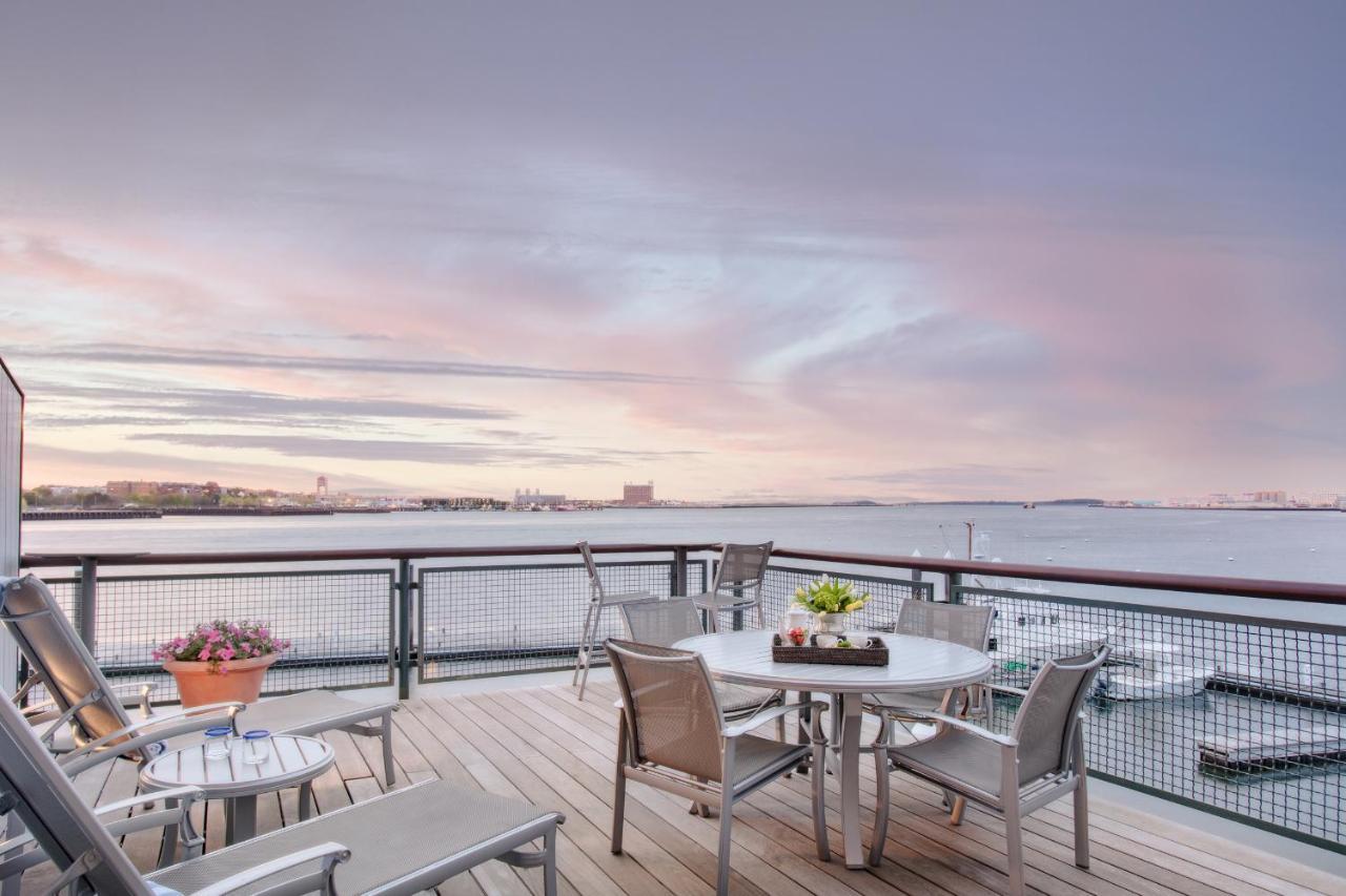 Hotel Boston Yacht Haven Exteriér fotografie